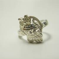 Sterling Silver Owl Signet Ring UK Size Q US Size 8.25 Hedwig Lovely Vintage Condition FREE post
