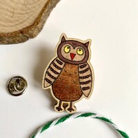 Owl Badge | Wooden Badge | Owl Gift | Pin Badge | Brooch Badge | Handmade in the UK | Responsibly re