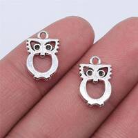 5 Silver Owl Charms, 2 Sided, 15x10mm, Silver Tone Charms (I-139)