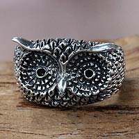 
							Watchful Owl, Silver Owl Ring
						