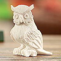 Huamanga Owl, Handcrafted Alabaster Figurine of a Mystic Owl from Peru