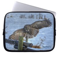 Flying Great Grey Owl Raptor Winter Wildlife Photo Laptop Sleeve