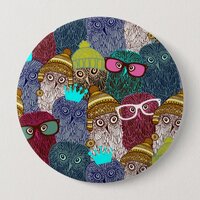 Owl in crown button