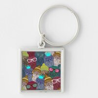 Owl in crown keychain