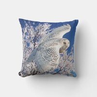 "Snowy Owl" Throw Pillow