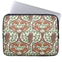 Woodland Whispers/Owls and Squirrels in the Oak/mo Laptop Sleeve