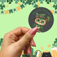 Cute Green Owl St. Patrick&rsquo;s Day Classic Round Sticker