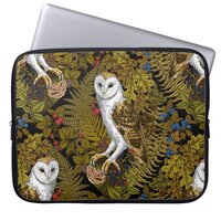 Owls, ferns, oak and berries 2 laptop sleeve