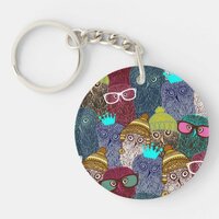 Owl in crown keychain