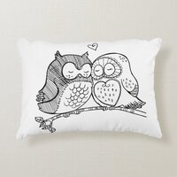 Sweet Owls in Love Illustration Accent Pillow
